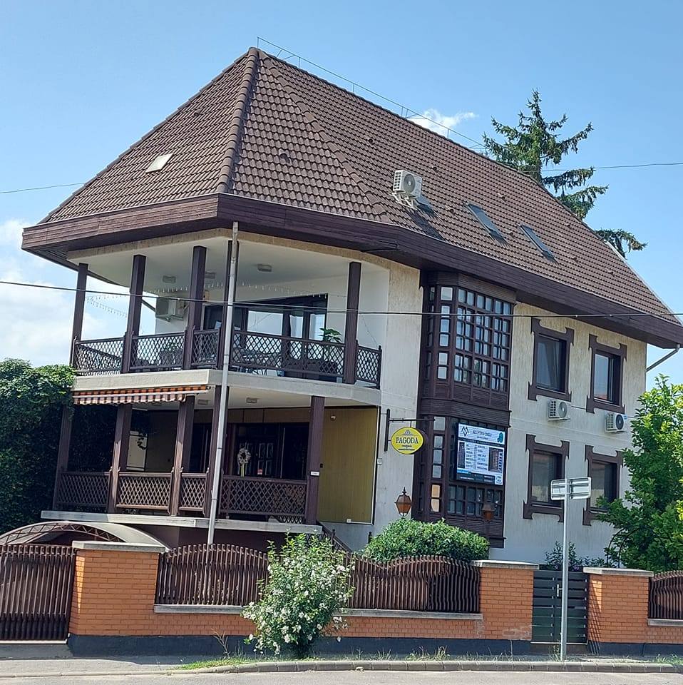 Pagoda épület külső